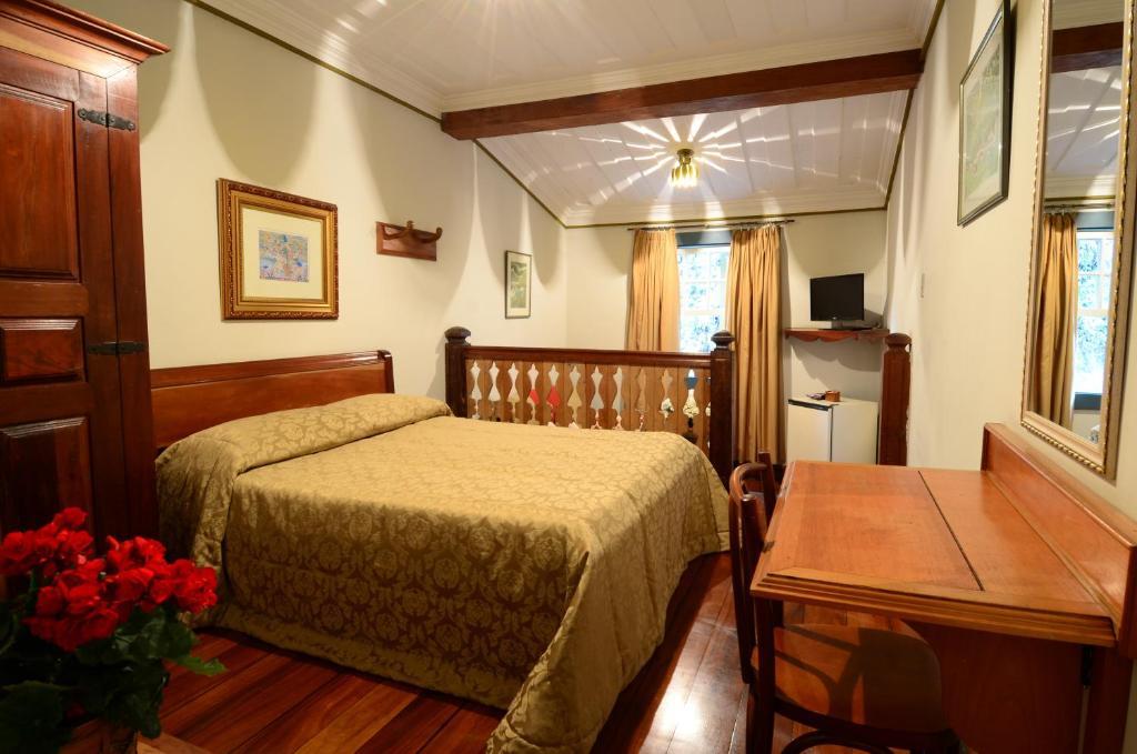 Hotel Pousada Casa Grande Ouro Preto  Bilik gambar